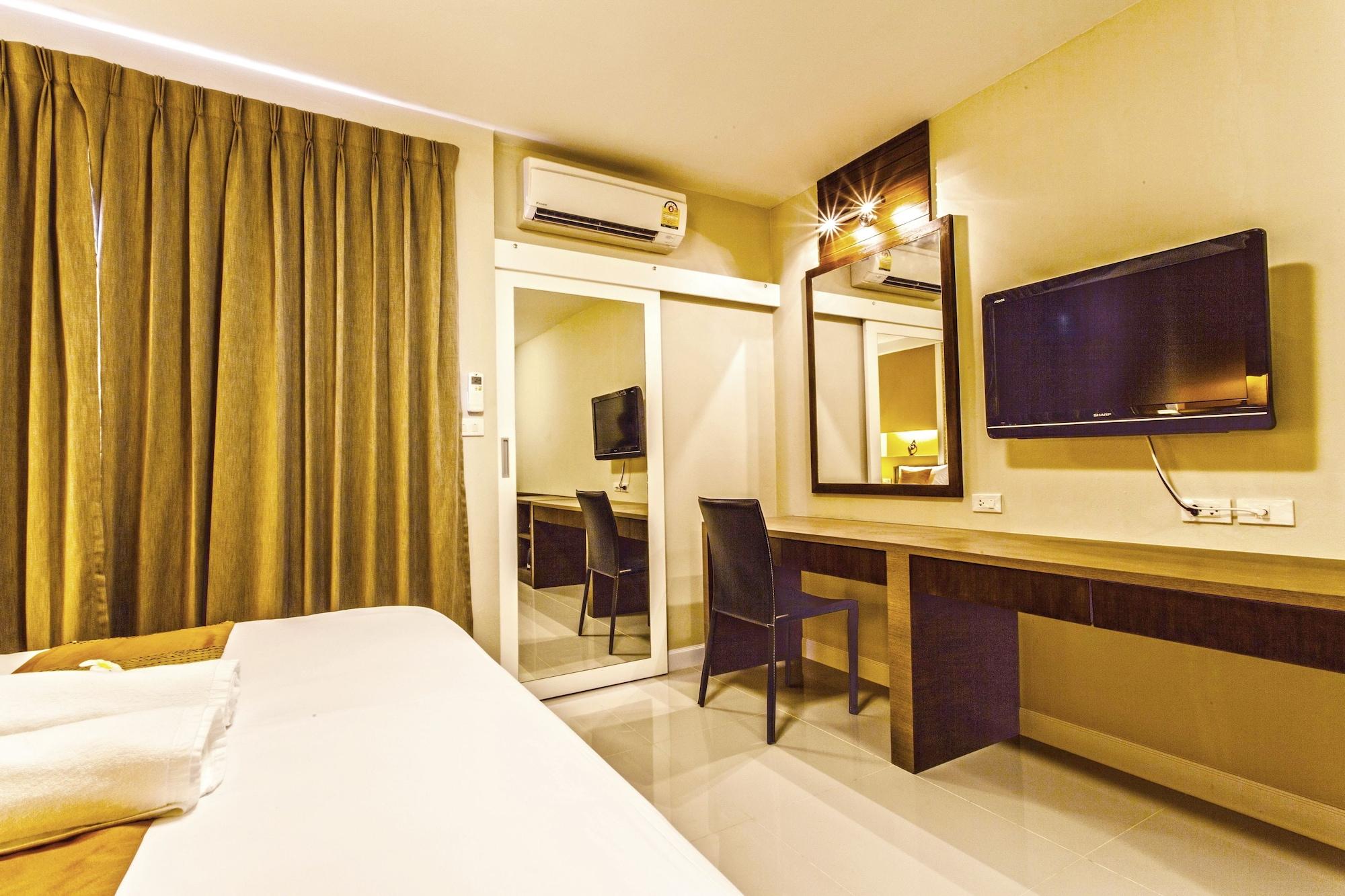 The Aim Sathorn Hotel Bangkok Exterior foto