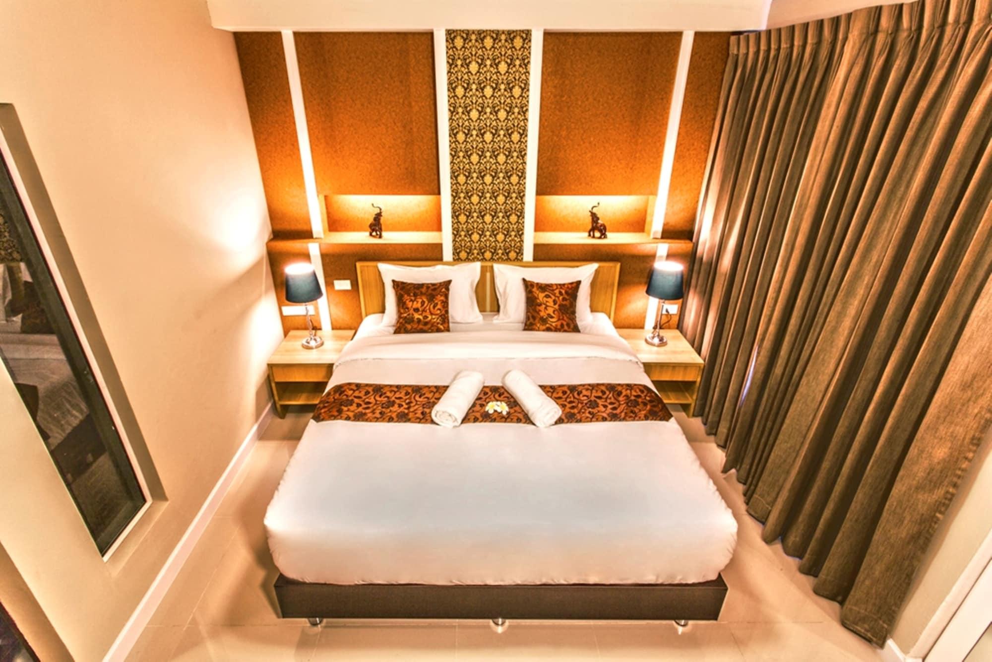 The Aim Sathorn Hotel Bangkok Exterior foto