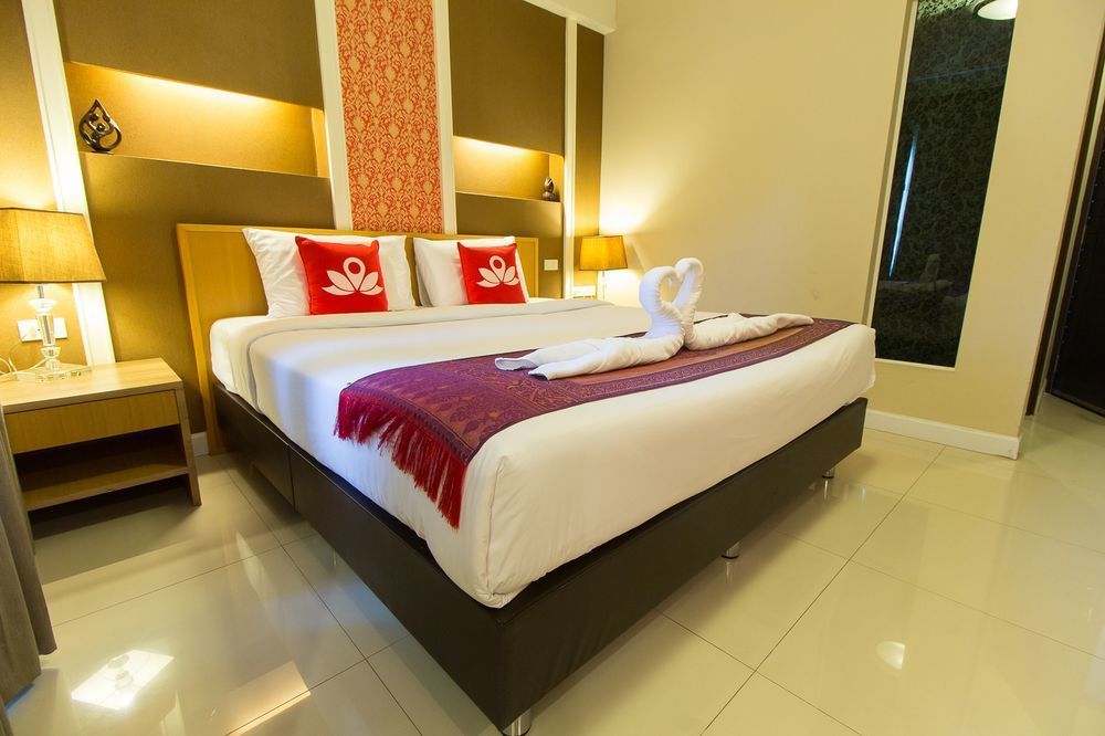 The Aim Sathorn Hotel Bangkok Exterior foto